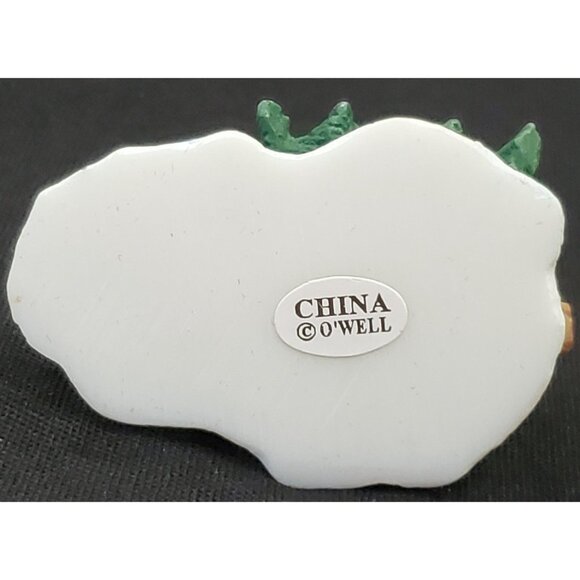 Santa's Workbench BOY CARRYING PINE TREE Christmas Village figure OWell 1.5"h - Picture 5 of 6